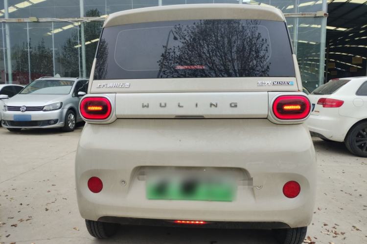 Used Wuling Hongguang MINIEV 2024 3rd Generation 215km Youth Edition Rear