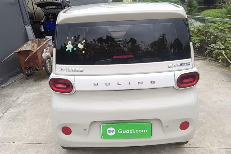 Used Wuling Hongguang MINIEV 2024 3rd Generation 215km Youth Edition Rear