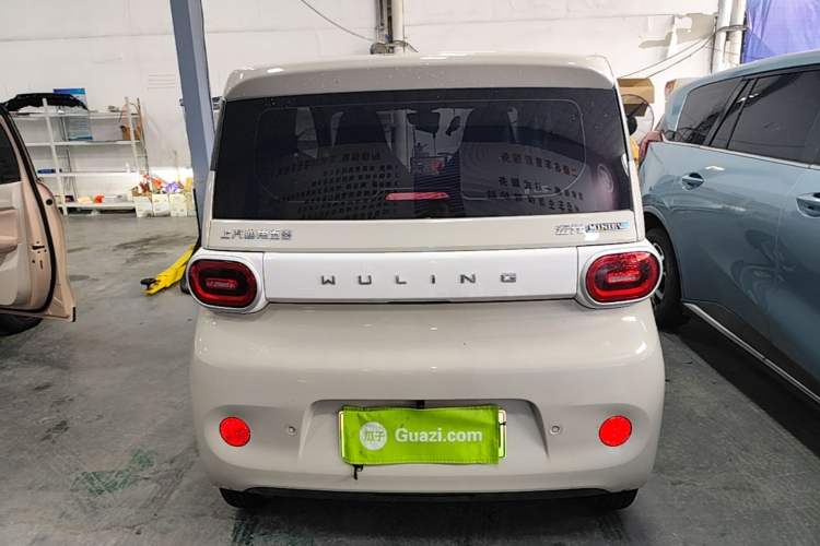 Used Wuling Hongguang MINIEV 2024 3rd Generation 215km Youth Edition Rear