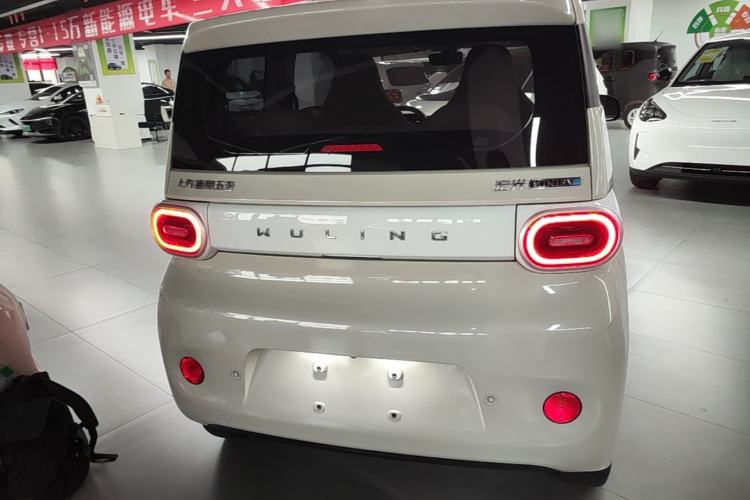 Used Wuling Hongguang MINIEV 2024 3rd Generation 215km Youth Edition Rear