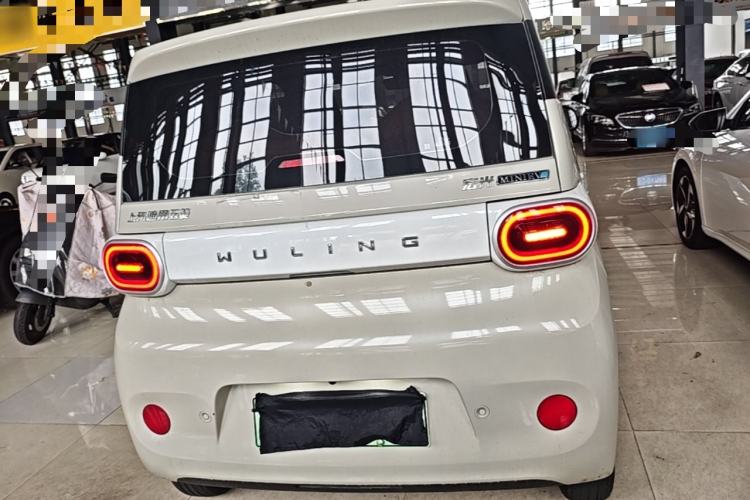 Used Wuling Hongguang MINIEV 2024 3rd Generation 215km Youth Edition Rear