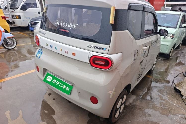 Used Wuling Hongguang MINIEV 2024 3rd Generation 215km Advanced Version Rear Right 45 Deg