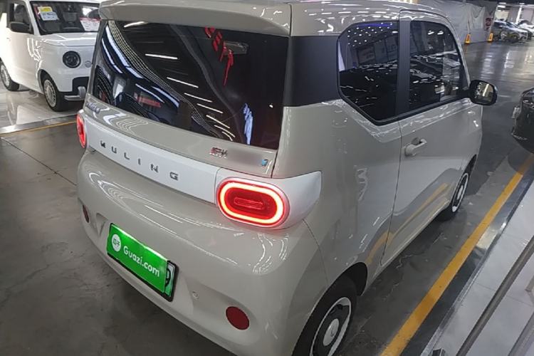 Used Wuling Hongguang MINIEV 2024 3rd Generation 215km Youth Edition Rear Right 45 Deg