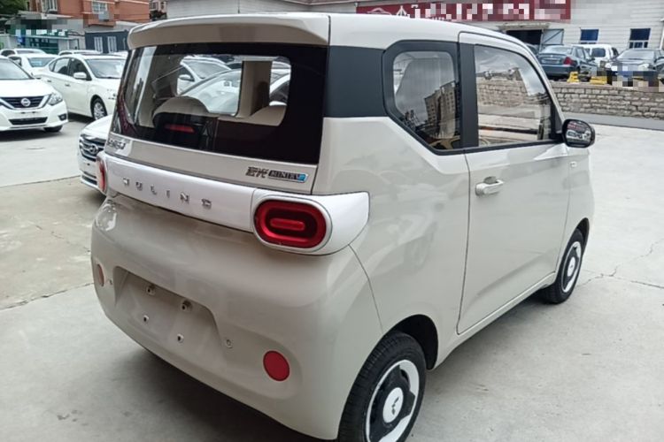 Used Wuling Hongguang MINIEV 2024 3rd Generation 215km Youth Edition Rear Right 45 Deg