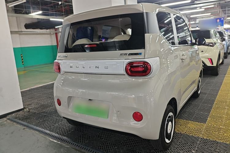 Used Wuling Hongguang MINIEV 2024 3rd Generation 215km Youth Edition Rear Right 45 Deg
