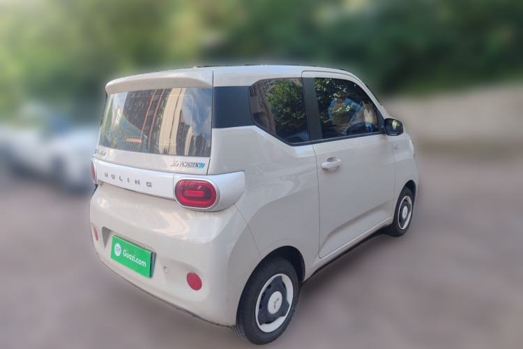 Used Wuling Hongguang MINIEV 2024 3rd Generation 215km Youth Edition Rear Right 45 Deg