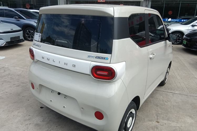 Used Wuling Hongguang MINIEV 2024 3rd Generation 215km Youth Edition Rear Right 45 Deg