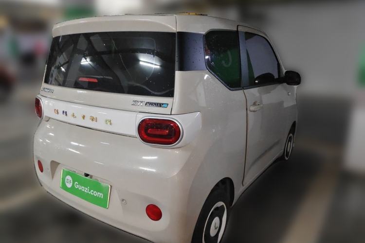 Used Wuling Hongguang MINIEV 2024 3rd Generation 215km Youth Edition Rear Right 45 Deg