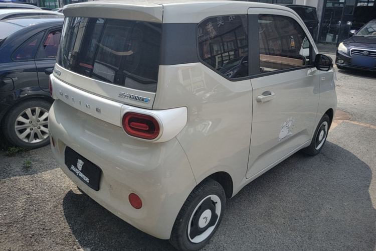 Used Wuling Hongguang MINIEV 2024 3rd Generation 215km Youth Edition Rear Right 45 Deg