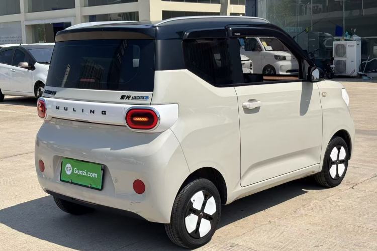 Used Wuling Hongguang MINIEV 2024 3rd Generation 215km Advanced Version Rear Right 45 Deg