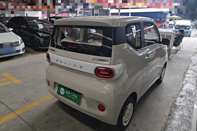 Used Wuling Hongguang MINIEV 2024 3rd Generation 215km Youth Edition Rear Right 45 Deg