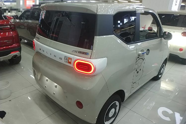 Used Wuling Hongguang MINIEV 2024 3rd Generation 215km Youth Edition Rear Right 45 Deg
