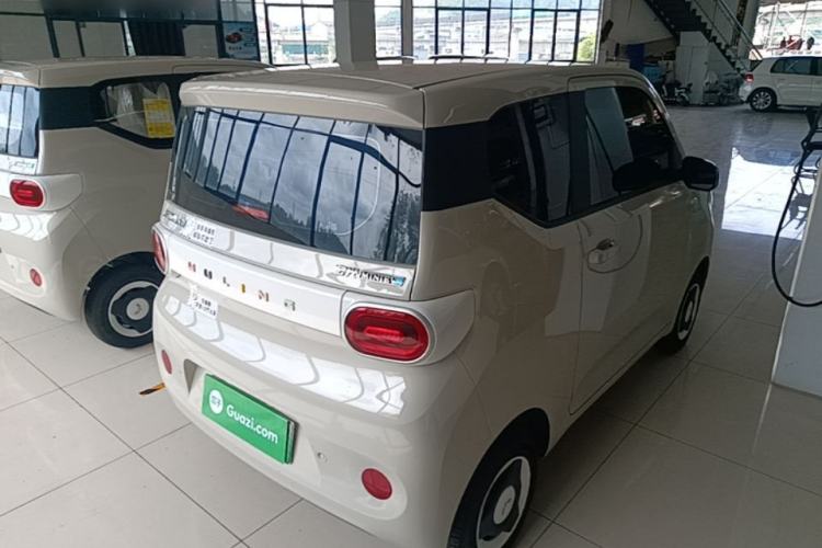 Used Wuling Hongguang MINIEV 2024 3rd Generation 215km Youth Edition Rear Right 45 Deg