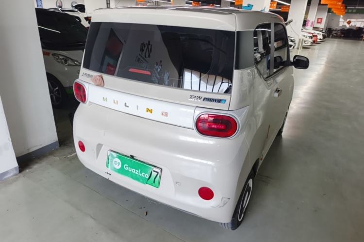 Used Wuling Hongguang MINIEV 2024 3rd Generation 215km Youth Edition Rear Right 45 Deg