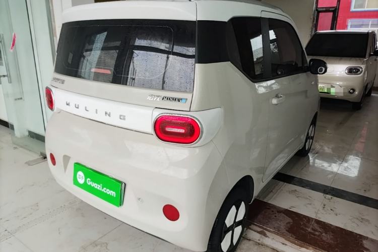 Used Wuling Hongguang MINIEV 2024 3rd Generation 215km Youth Edition Rear Right 45 Deg