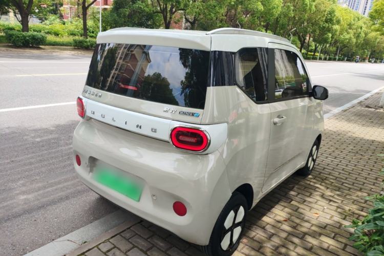 Used Wuling Hongguang MINIEV 2024 3rd Generation 215km Advanced Version Rear Right 45 Deg