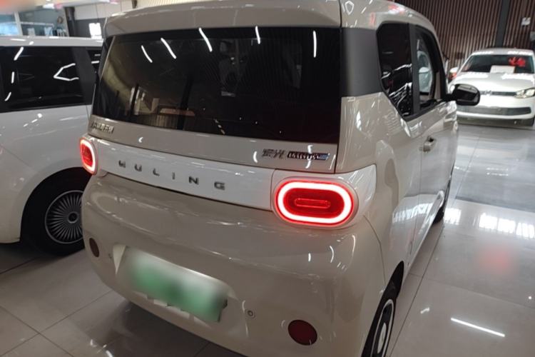 Used Wuling Hongguang MINIEV 2024 3rd Generation 215km Youth Edition Rear Right 45 Deg