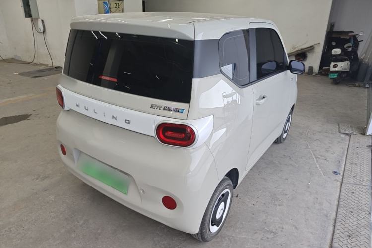 Used Wuling Hongguang MINIEV 2024 3rd Generation 215km Youth Edition Rear Right 45 Deg