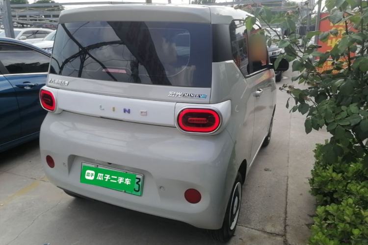 Used Wuling Hongguang MINIEV 2024 3rd Generation 215km Youth Edition Rear Right 45 Deg