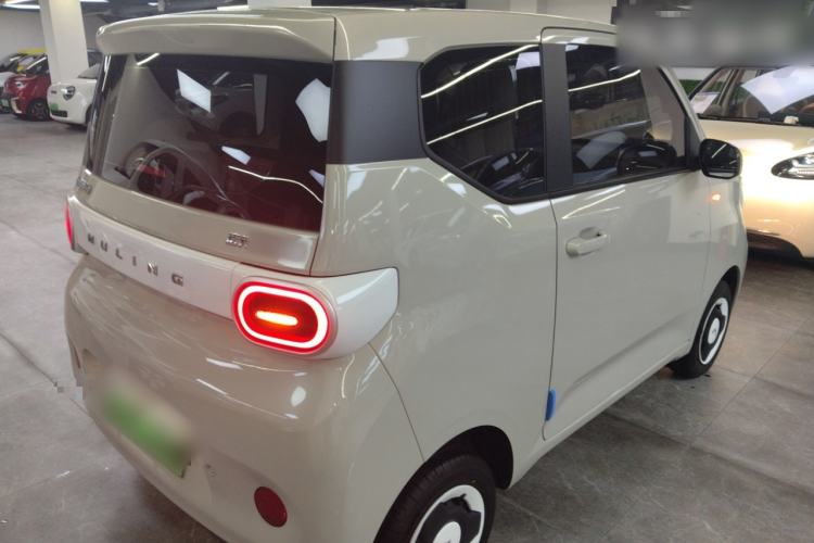 Used Wuling Hongguang MINIEV 2024 3rd Generation 215km Youth Edition Rear Right 45 Deg