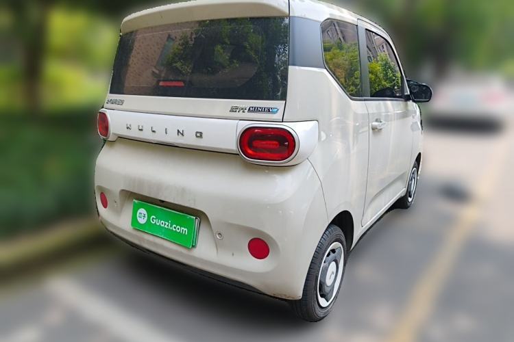 Used Wuling Hongguang MINIEV 2024 3rd Generation 215km Youth Edition Rear Right 45 Deg