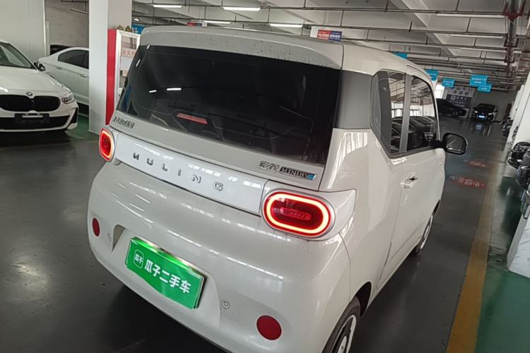 Used Wuling Hongguang MINIEV 2024 3rd Generation 215km Youth Edition Rear Right 45 Deg