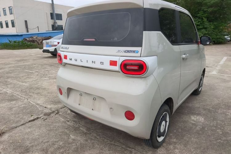 Used Wuling Hongguang MINIEV 2024 3rd Generation 215km Youth Edition Rear Right 45 Deg