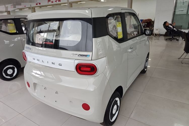 Used Wuling Hongguang MINIEV 2024 3rd Generation 215km Youth Edition Rear Right 45 Deg