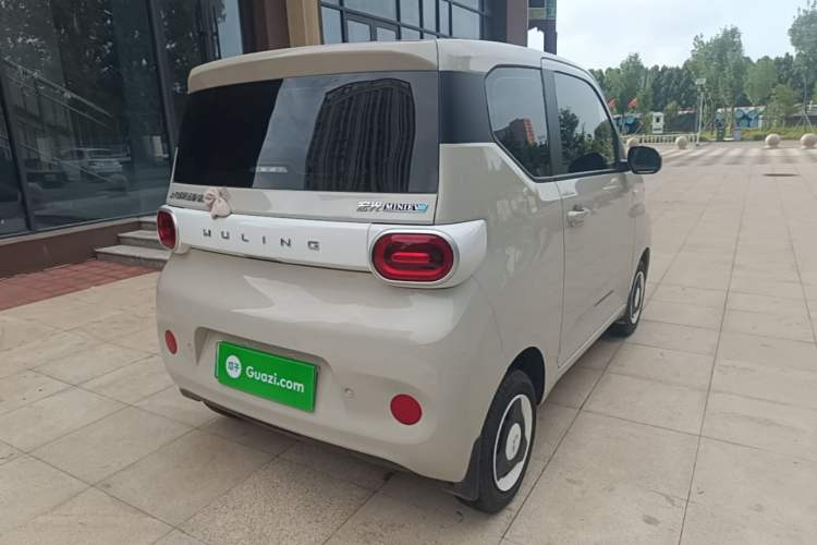 Used Wuling Hongguang MINIEV 2024 3rd Generation 215km Youth Edition Rear Right 45 Deg