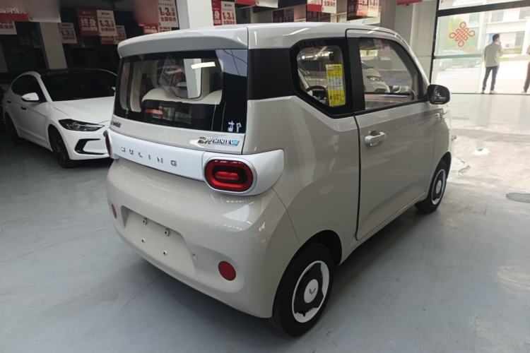 Used Wuling Hongguang MINIEV 2024 3rd Generation 215km Youth Edition Rear Right 45 Deg