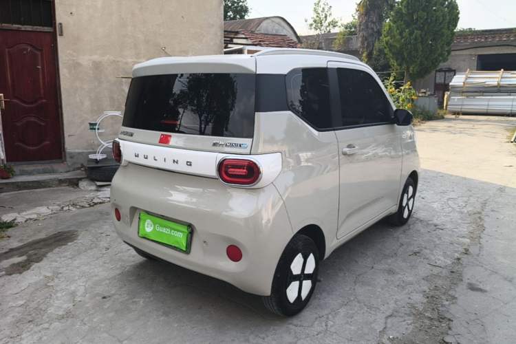 Used Wuling Hongguang MINIEV 2024 3rd Generation 215km Advanced Version Rear Right 45 Deg