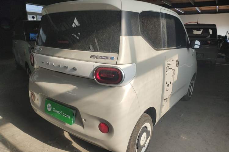 Used Wuling Hongguang MINIEV 2024 3rd Generation 215km Youth Edition Rear Right 45 Deg