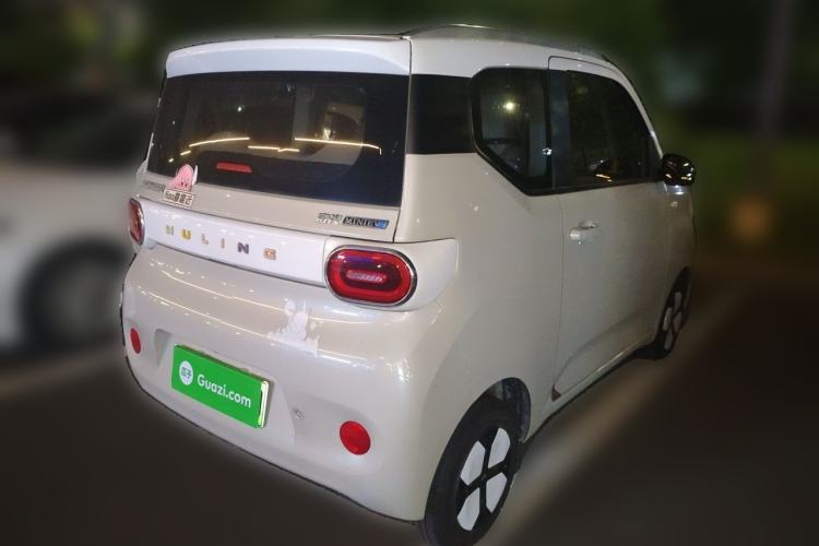 Used Wuling Hongguang MINIEV 2024 3rd Generation 215km Advanced Version Rear Right 45 Deg