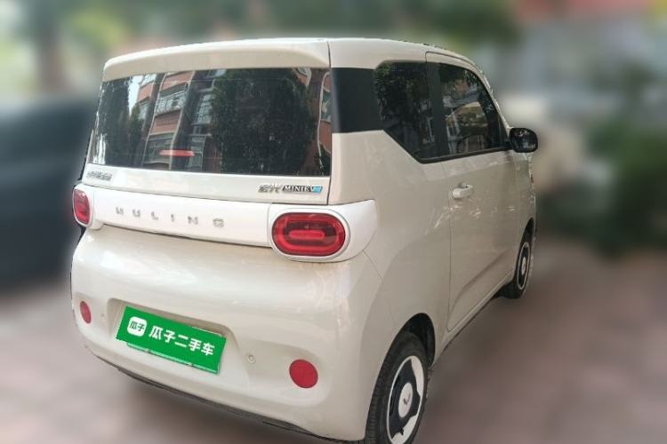 Used Wuling Hongguang MINIEV 2024 3rd Generation 215km Youth Edition Rear Right 45 Deg