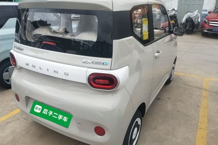 Used Wuling Hongguang MINIEV 2024 3rd Generation 215km Youth Edition Rear Right 45 Deg