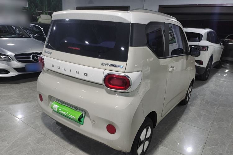 Used Wuling Hongguang MINIEV 2024 3rd Generation 215km Advanced Version Rear Right 45 Deg