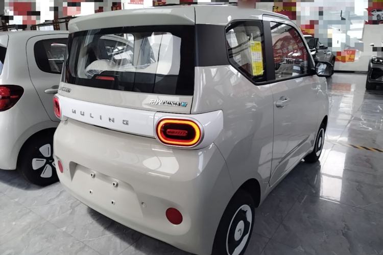 Used Wuling Hongguang MINIEV 2024 3rd Generation 215km Youth Edition Rear Right 45 Deg