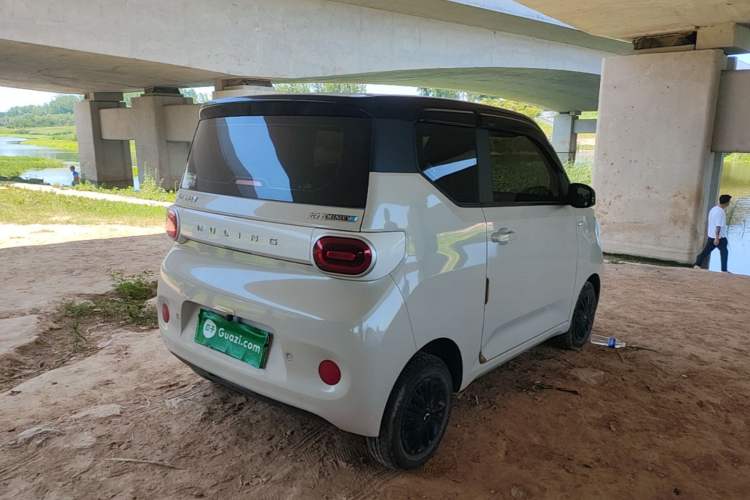 Used Wuling Hongguang MINIEV 2024 3rd Generation 215km Youth Edition Rear Right 45 Deg
