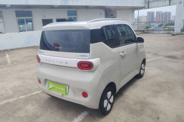 Used Wuling Hongguang MINIEV 2024 3rd Generation 215km Advanced Version Rear Right 45 Deg