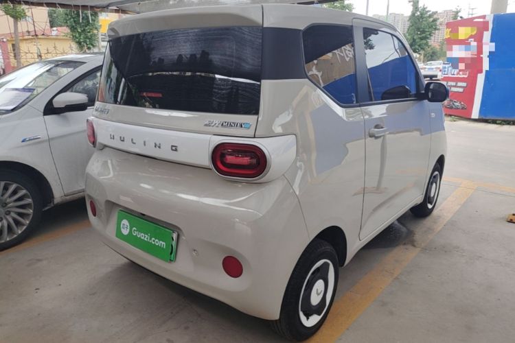 Used Wuling Hongguang MINIEV 2024 3rd Generation 215km Youth Edition Rear Right 45 Deg