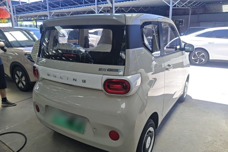 Used Wuling Hongguang MINIEV 2024 3rd Generation 215km Youth Edition Rear Right 45 Deg