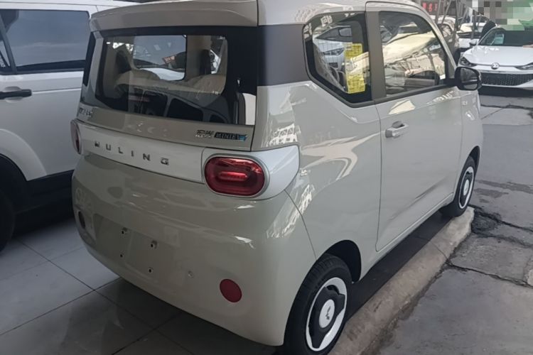 Used Wuling Hongguang MINIEV 2024 3rd Generation 215km Youth Edition Rear Right 45 Deg