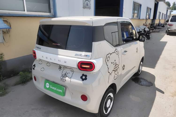 Used Wuling Hongguang MINIEV 2024 3rd Generation 215km Youth Edition Rear Right 45 Deg