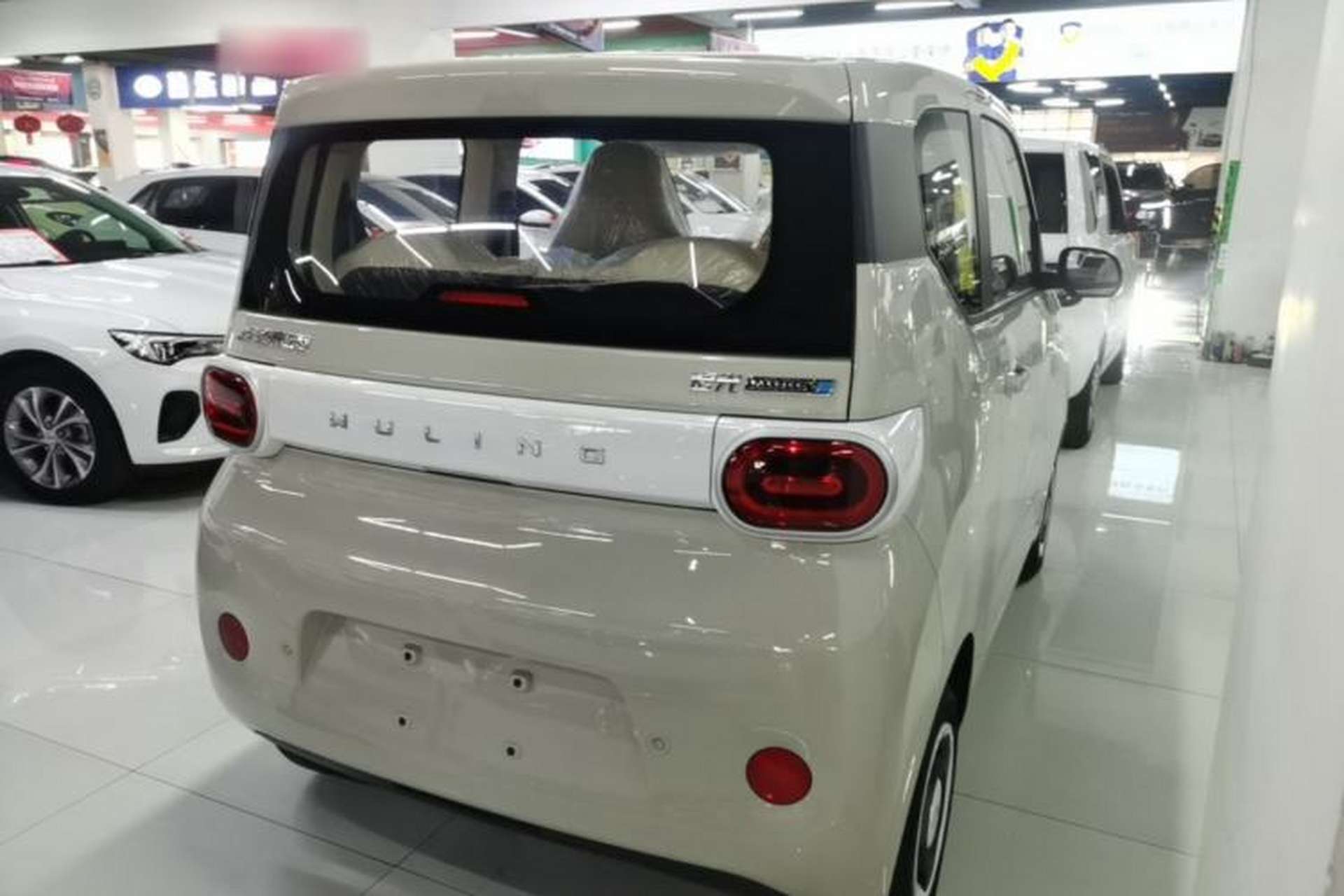 Used Wuling Hongguang MINIEV 2024 3rd Generation 215km Youth Edition Rear Right 45 Deg
