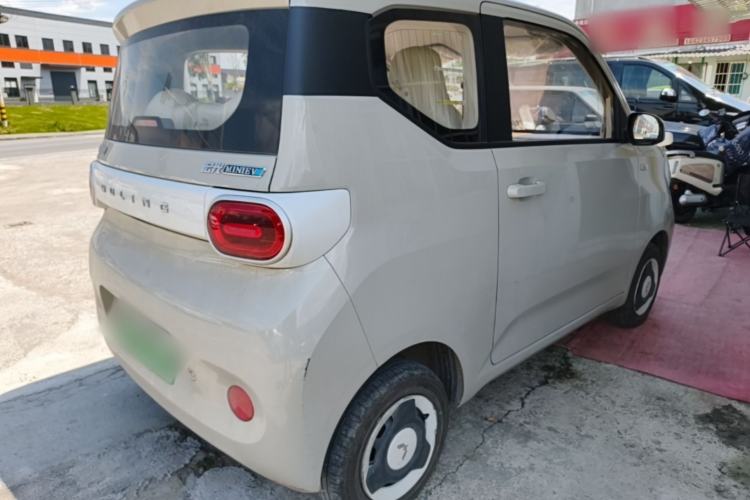 Used Wuling Hongguang MINIEV 2024 3rd Generation 215km Youth Edition Rear Right 45 Deg