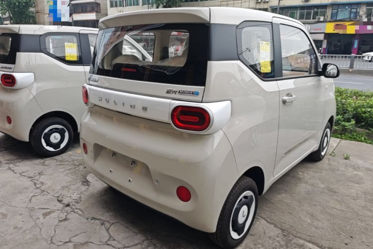 Used Wuling Hongguang MINIEV 2024 3rd Generation 215km Youth Edition Rear Right 45 Deg