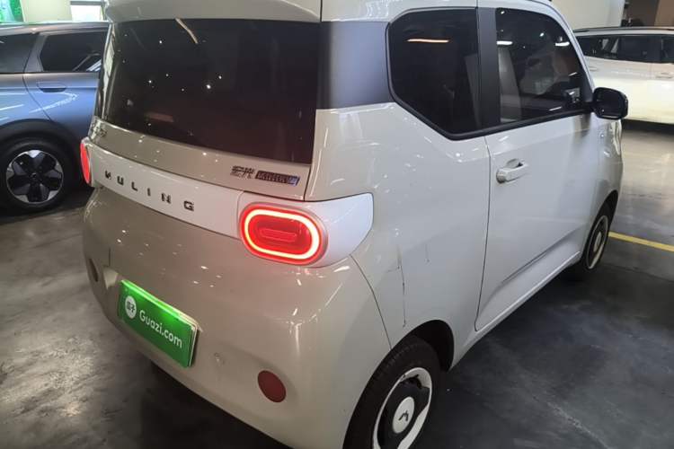 Used Wuling Hongguang MINIEV 2024 3rd Generation 215km Youth Edition Rear Right 45 Deg