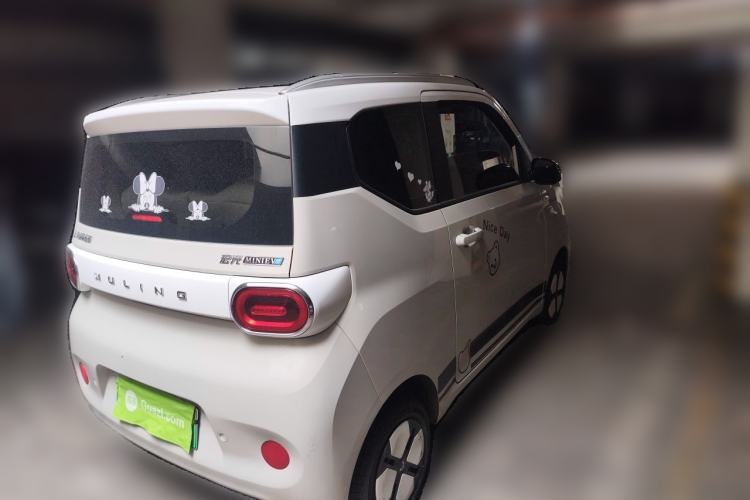 Used Wuling Hongguang MINIEV 2024 3rd Generation 215km Advanced Version Rear Right 45 Deg