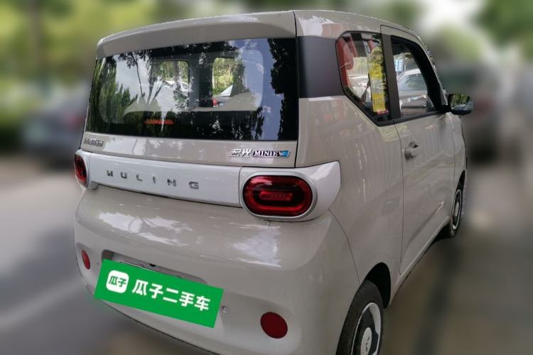 Used Wuling Hongguang MINIEV 2024 3rd Generation 215km Youth Edition Rear Right 45 Deg