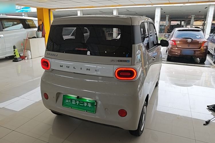 Used Wuling Hongguang MINIEV 2024 3rd Generation 215km Youth Edition Rear Right 45 Deg